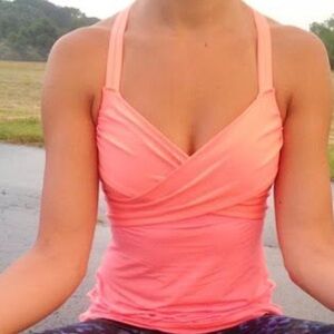 Lululemon Wrap It Up Tank Grapefruit size 10